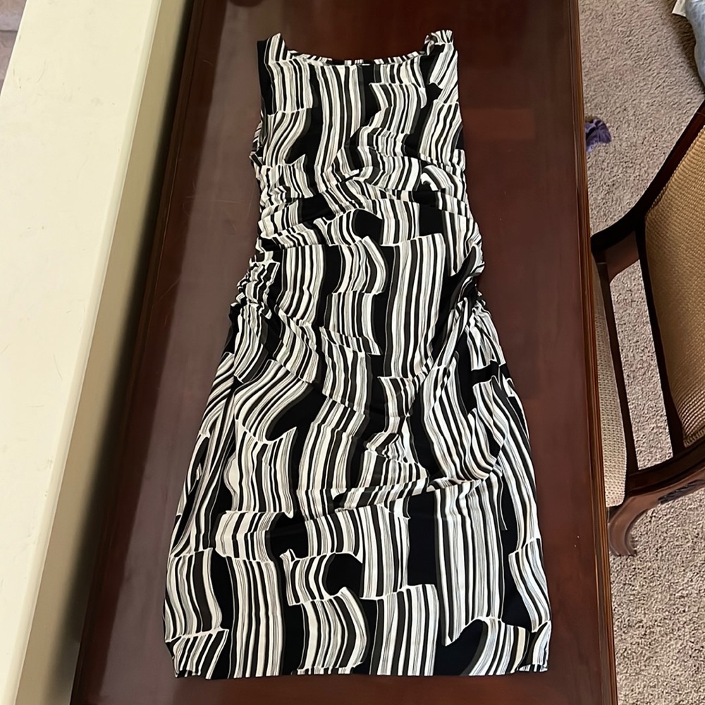Kamalkulture dress, white and black, medium